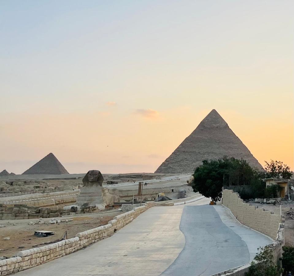 The Gate Hotel Front Pyramids & Sphinx View Kafret el-Gabal Exterior foto