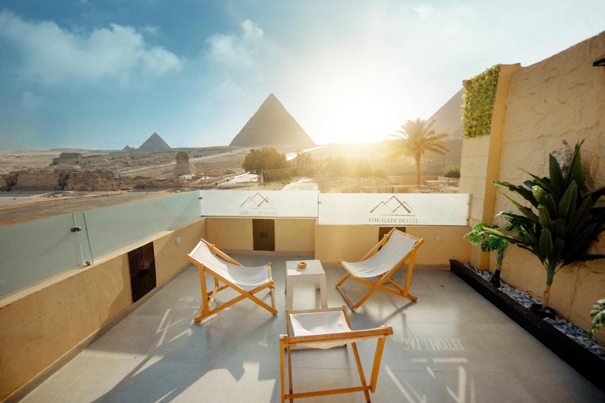 The Gate Hotel Front Pyramids & Sphinx View Kafret el-Gabal Exterior foto